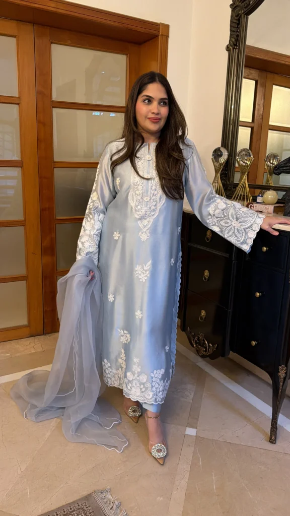 Serene Frost- Three Piece